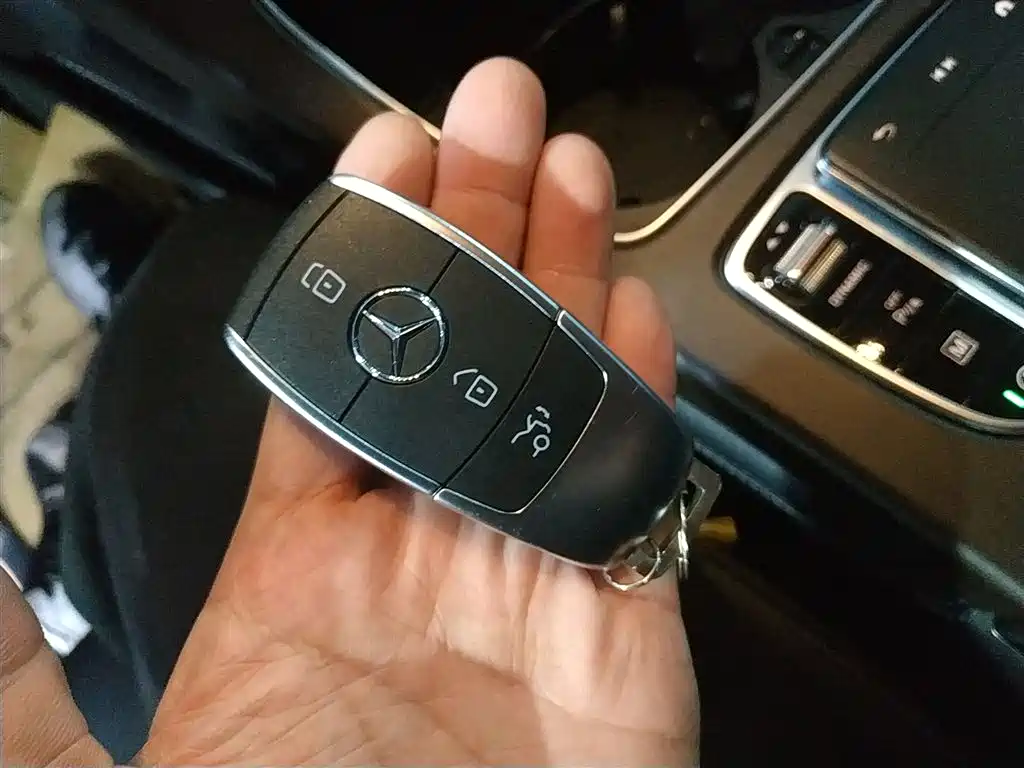 Mercedes-Benz GLC - фото 9