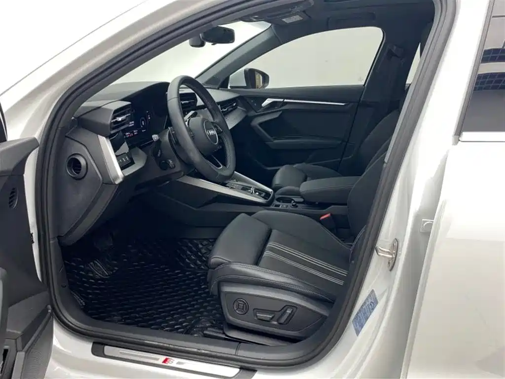 Audi A3 2023 A3L Limousine 35 TFSI Fashion Sport