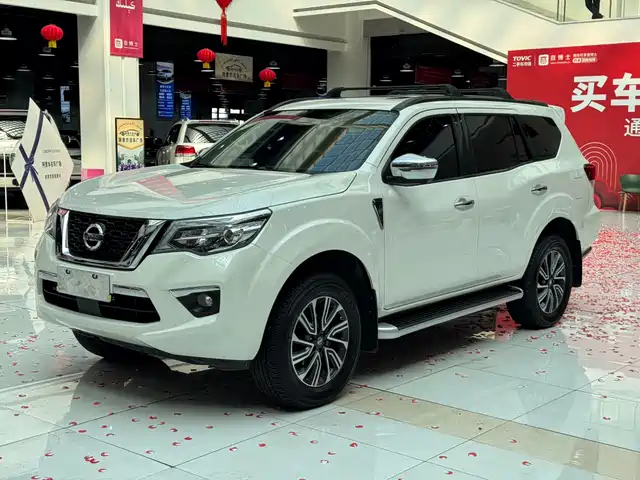 NISSAN TUDA 2019