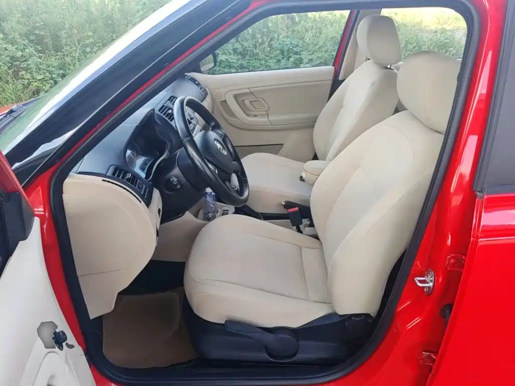 Skoda Fabia — миниатюра 15