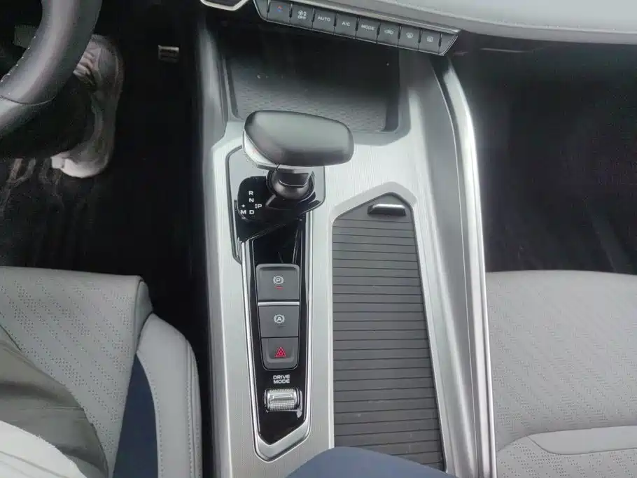 Geely Xingrui — миниатюра 16