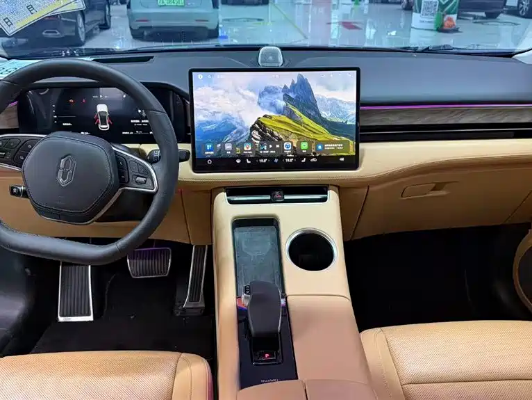 Aito M5