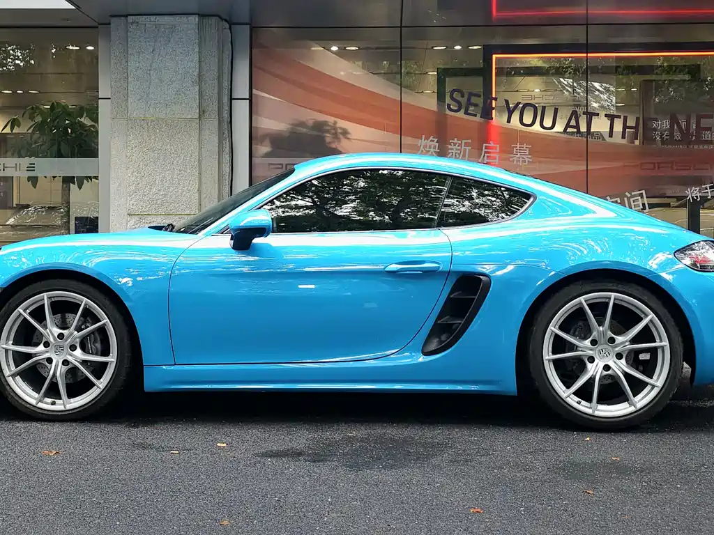 Porsche 718 2018 Cayman 2.0T