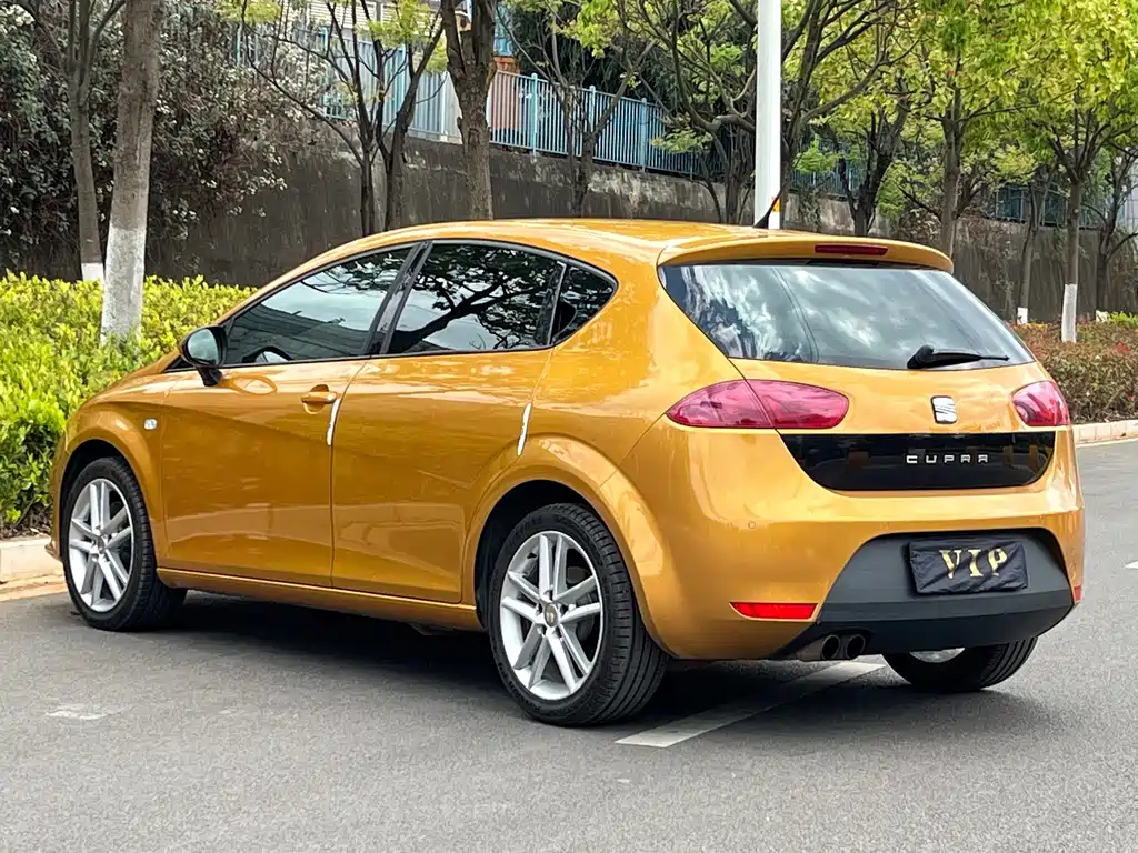SEAT Leon — миниатюра 17
