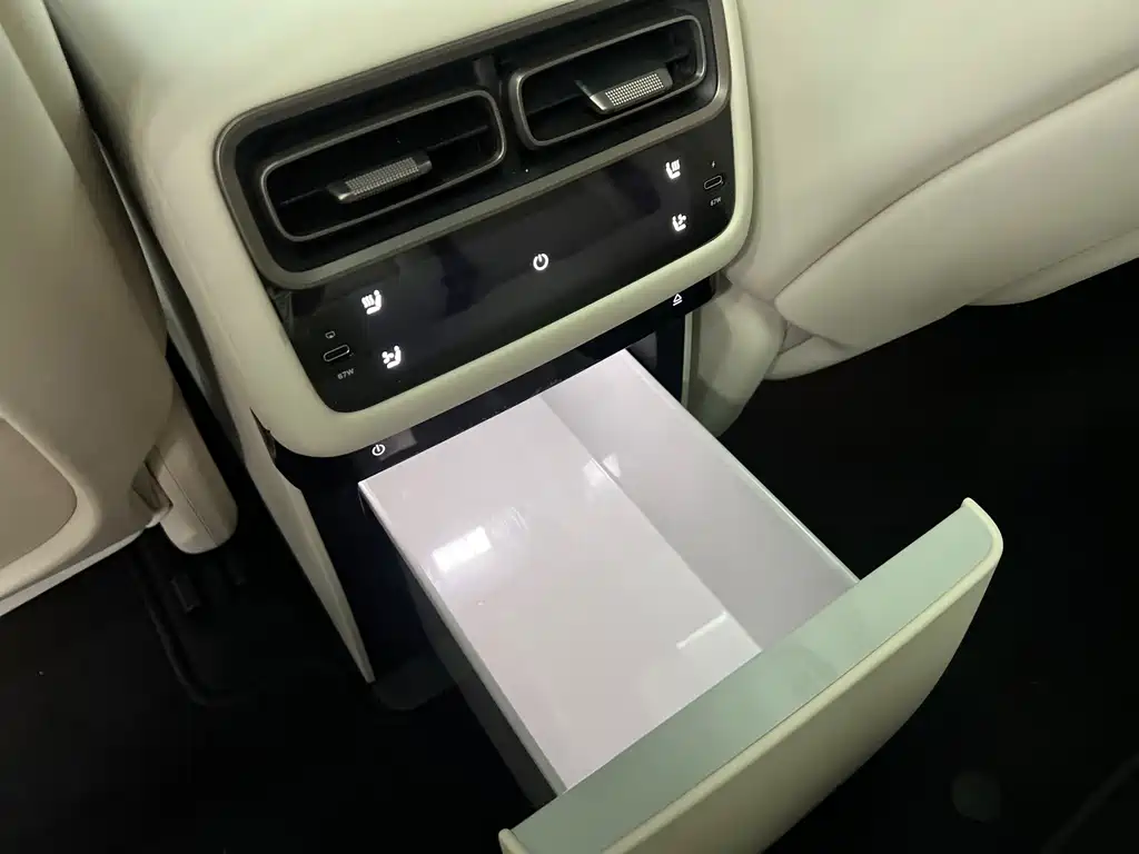Li Auto Li i6 — миниатюра 11