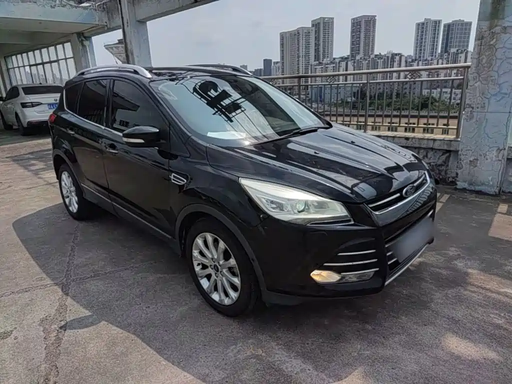 Ford Kuga — миниатюра 22