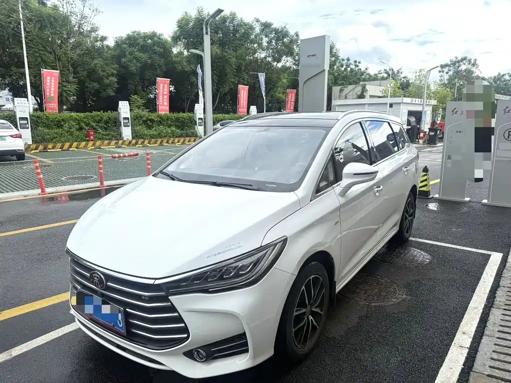 BYD Song MAX