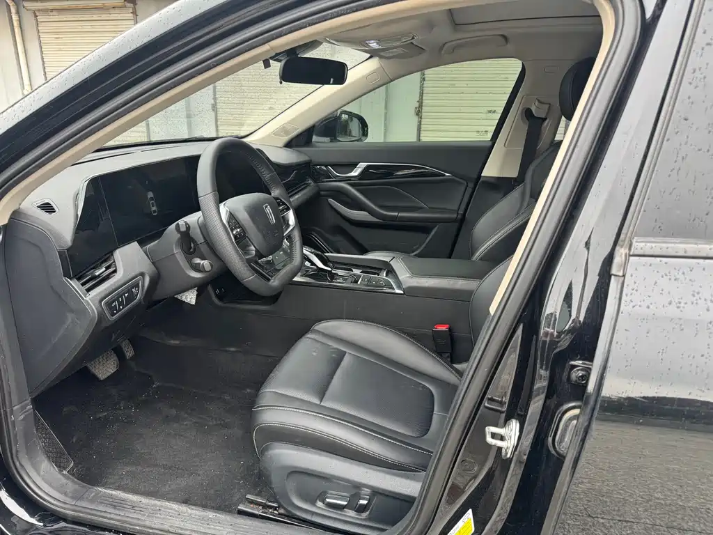 Bestune B70 2021 1.5T AT