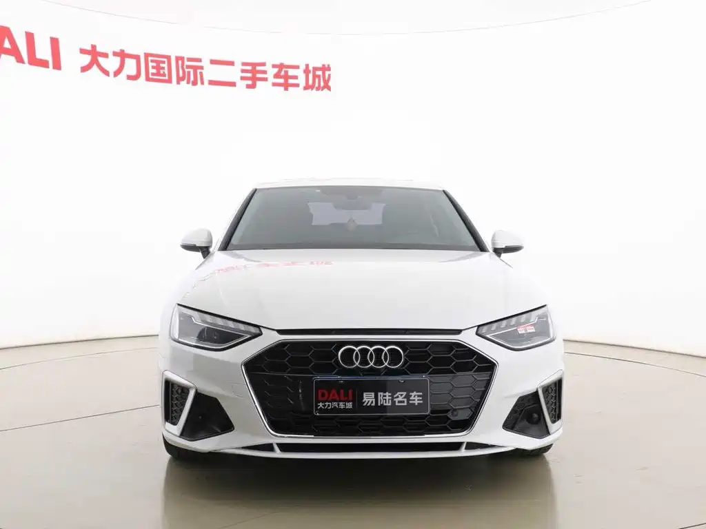 Audi A4L 2022 40 TFSI Fashion