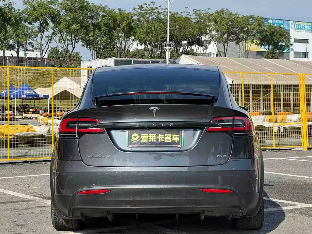 Tesla Model X 2016 Model X 75D