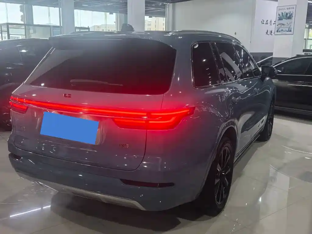 Li Auto Li ONE — миниатюра 8