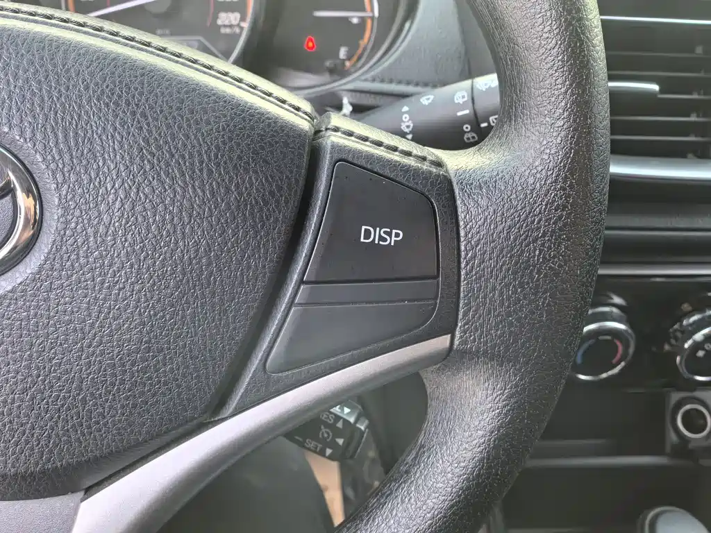 TOYOTA YARIS L ZHIXUAN