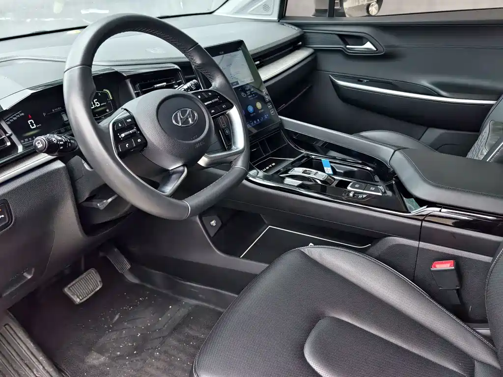 Hyundai Custo 2022 270TGDi Flagship TOP