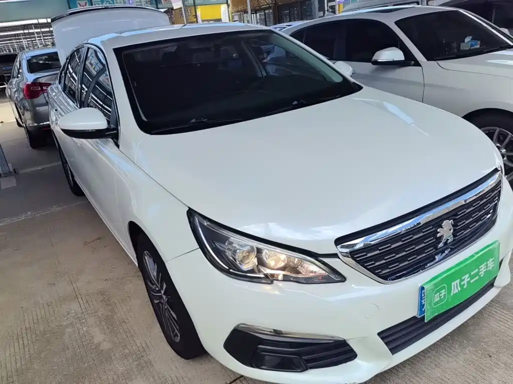 Peugeot 308 — миниатюра 4