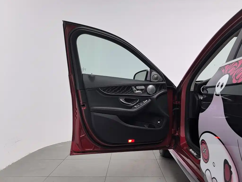Mercedes-Benz C-Class — миниатюра 8