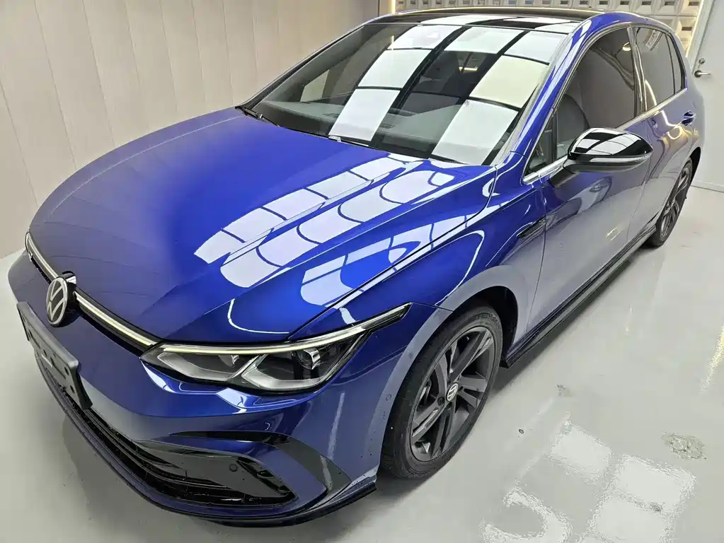 Купить Volkswagen Golf