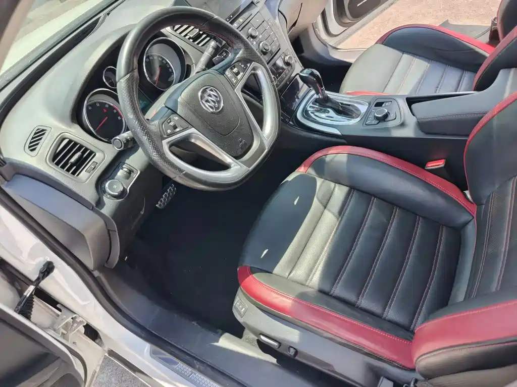 Buick Regal — миниатюра 7