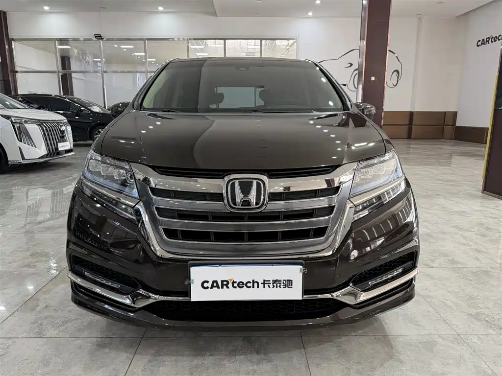 Honda Elysion 2019 2.0L Luxury