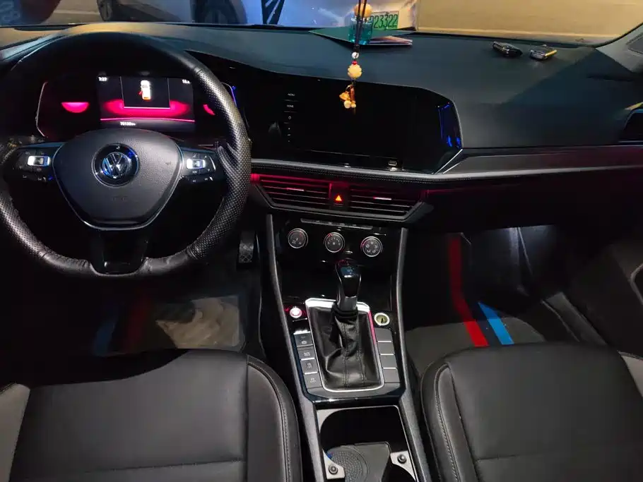 Volkswagen Sagitar — миниатюра 12