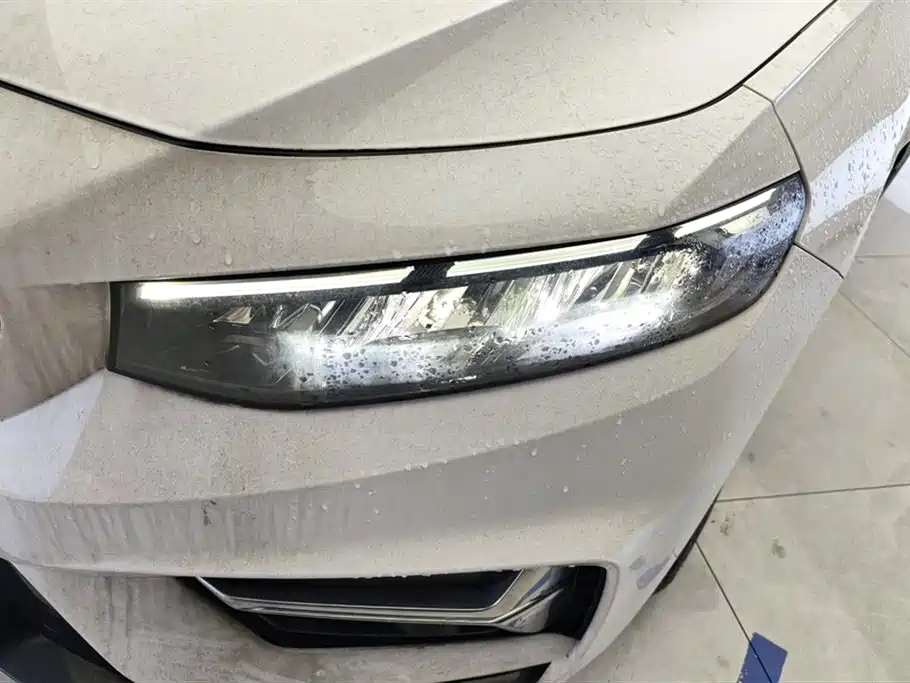 GEELY AUTOMOBILE XINGRUI