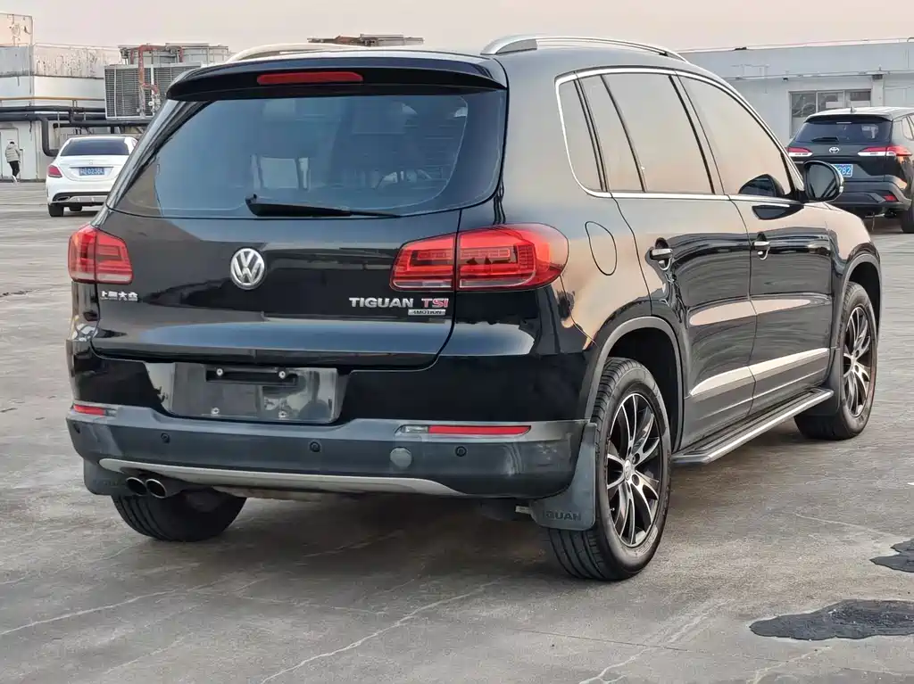 Volkswagen Tiguan — миниатюра 5