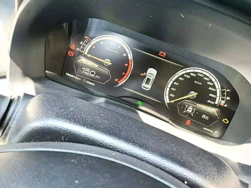 Wey Wey VV7 — миниатюра 4