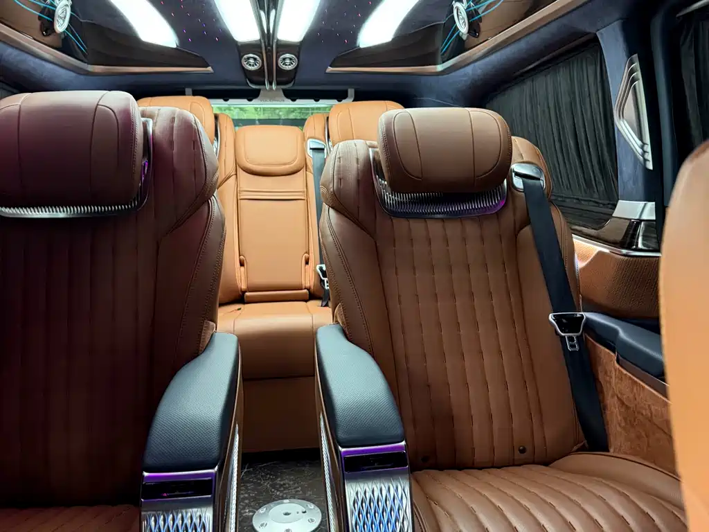 Mercedes-Benz V-Class V 2024 V 300 L Luxury
