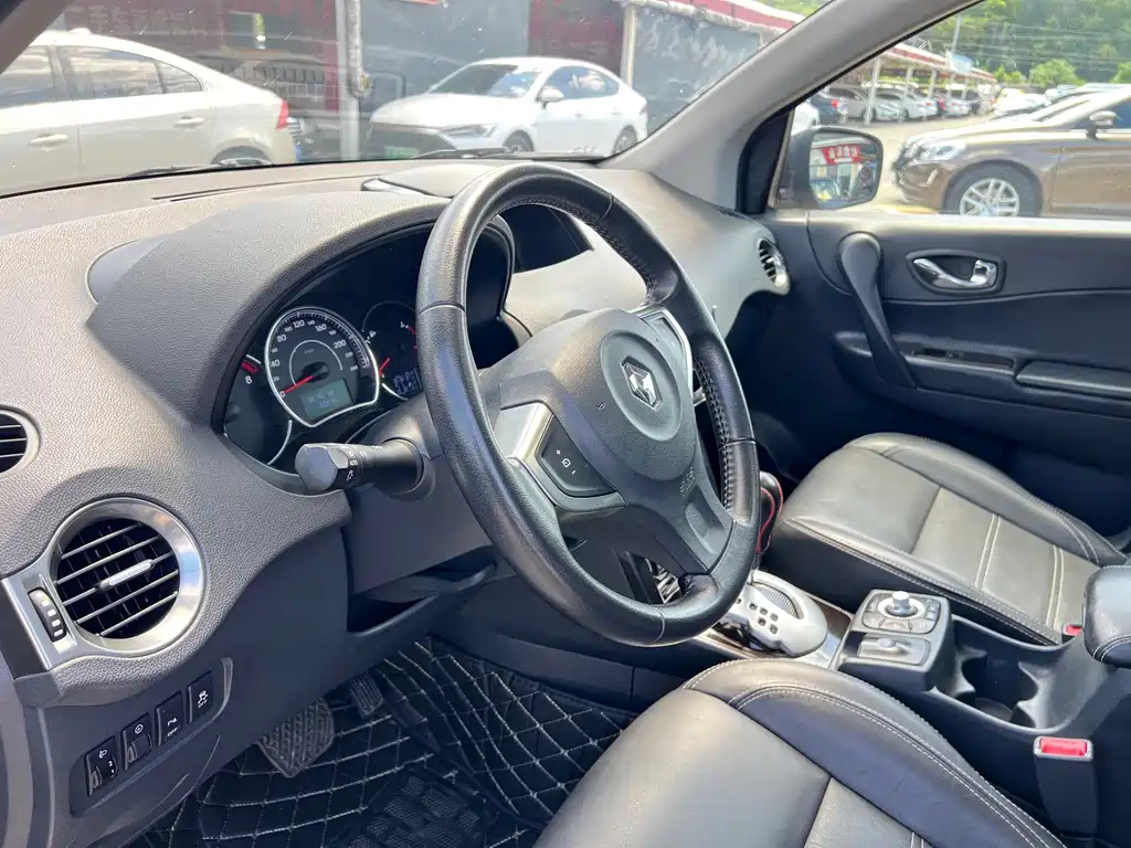 Renault Koleos (Import) — миниатюра 7