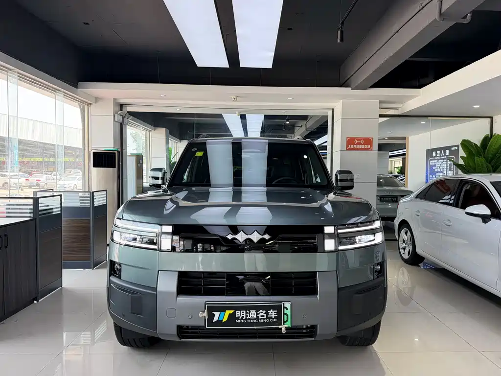 Fangchengbao Leopard 7 7 2025 200KM Max
