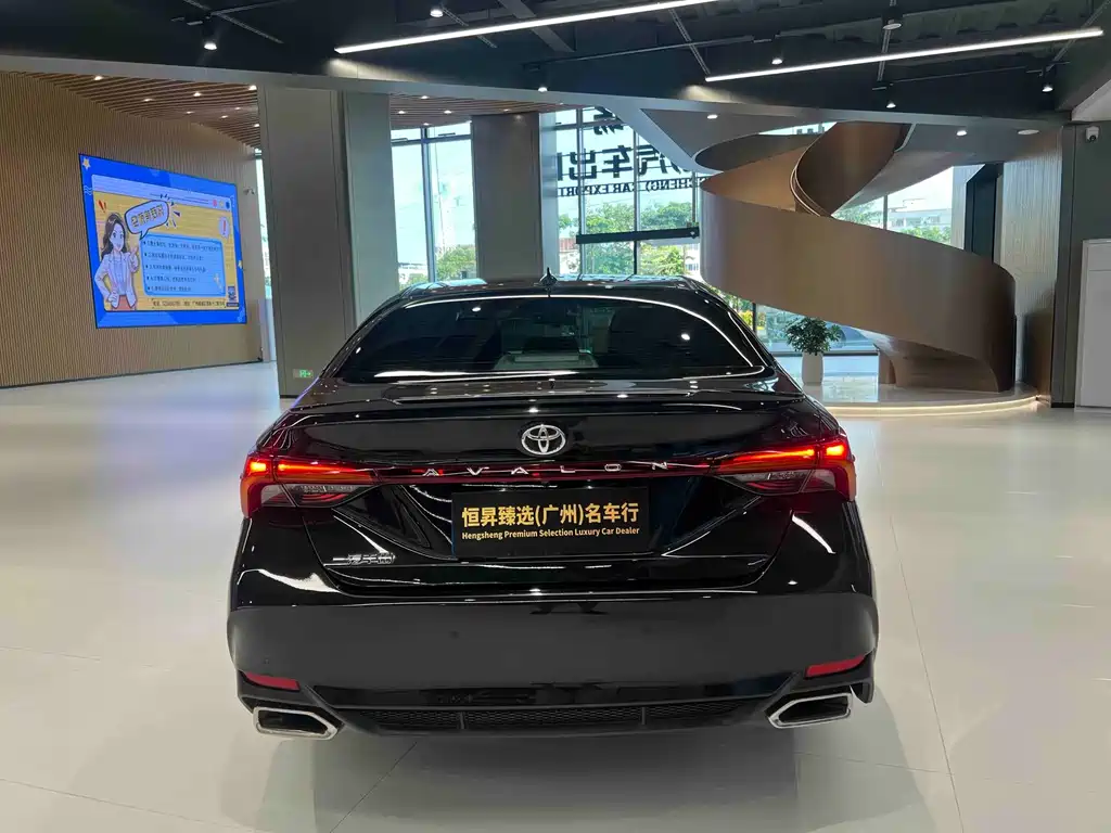 Toyota Avalon — миниатюра 4