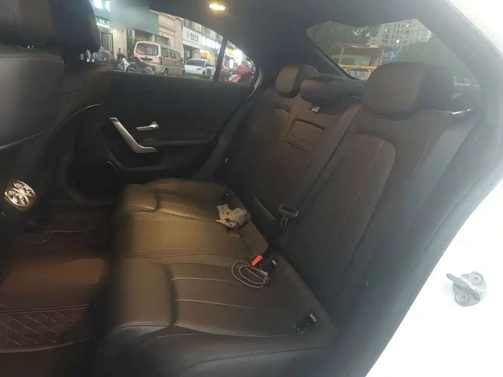 Mercedes-Benz A-Class — миниатюра 13