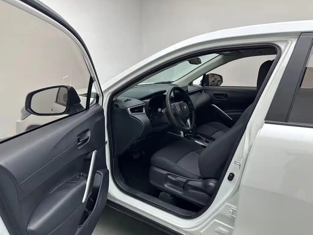 Toyota Frontlander — миниатюра 5