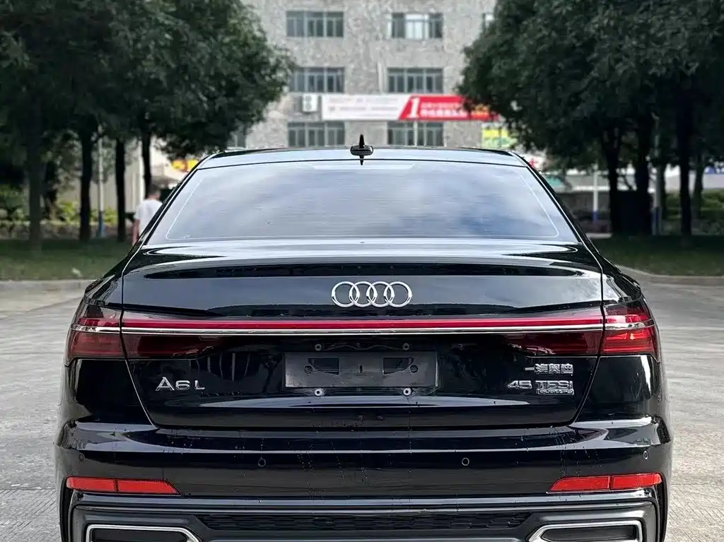 Audi A6L — миниатюра 4
