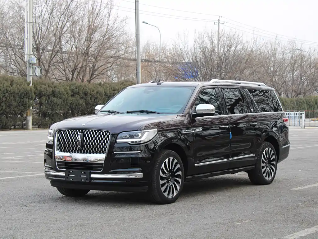 LINCOLN NAVIGATOR ONE