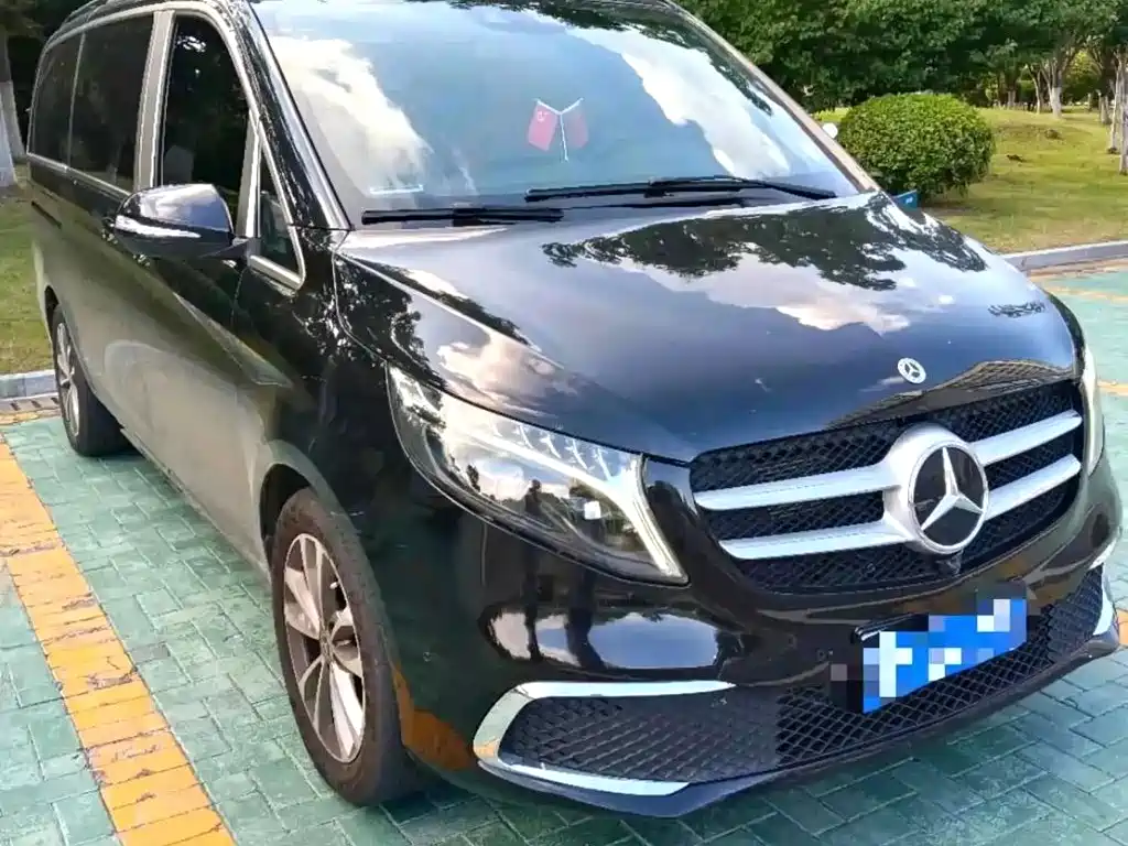 Mercedes-Benz V-Class — миниатюра 3