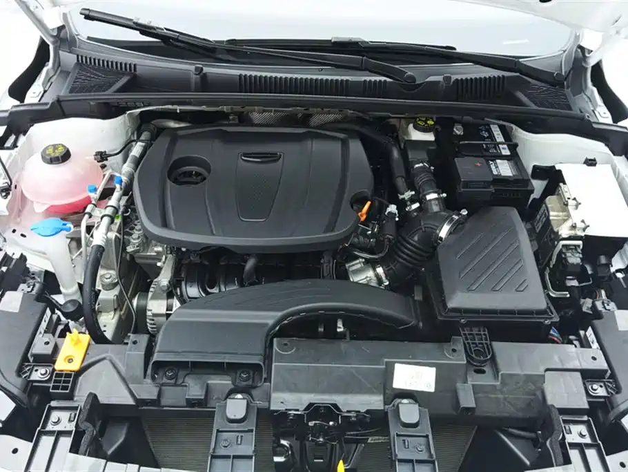 Geely Emgrand 2025 1.5L MT