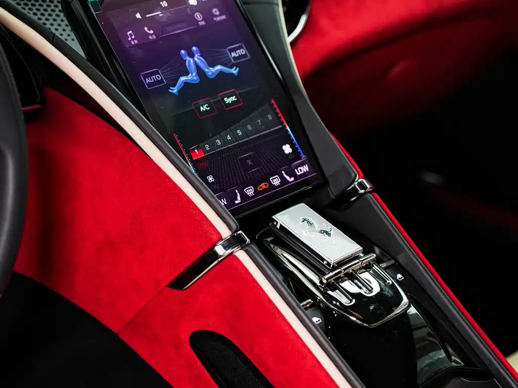 Ferrari Roma — миниатюра 24