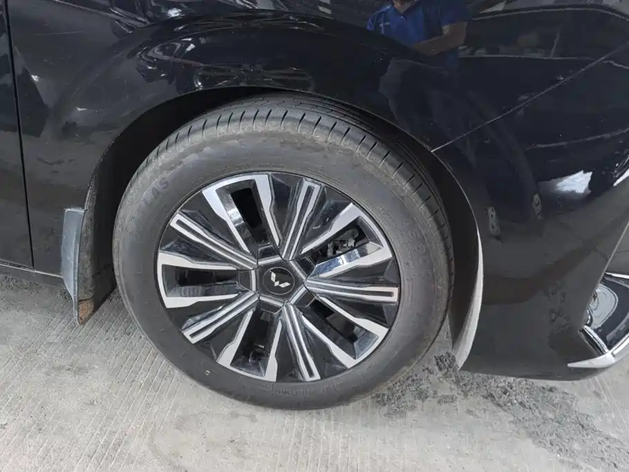 Wuling Xingguang 730 New Energy — миниатюра 6