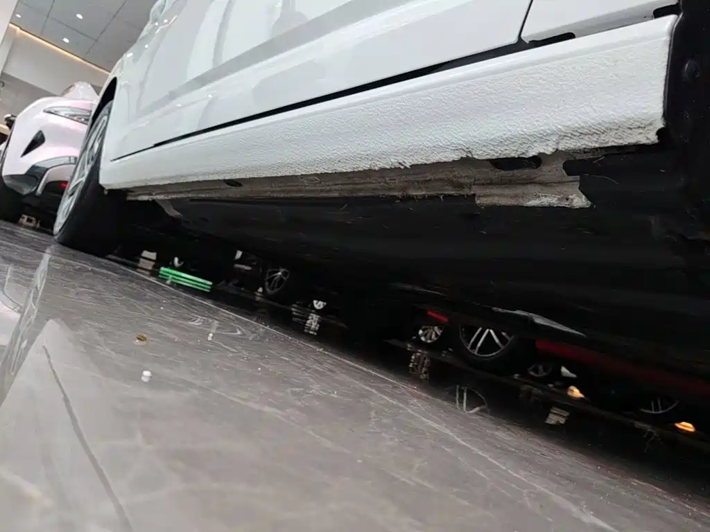 Volkswagen Sagitar — миниатюра 21