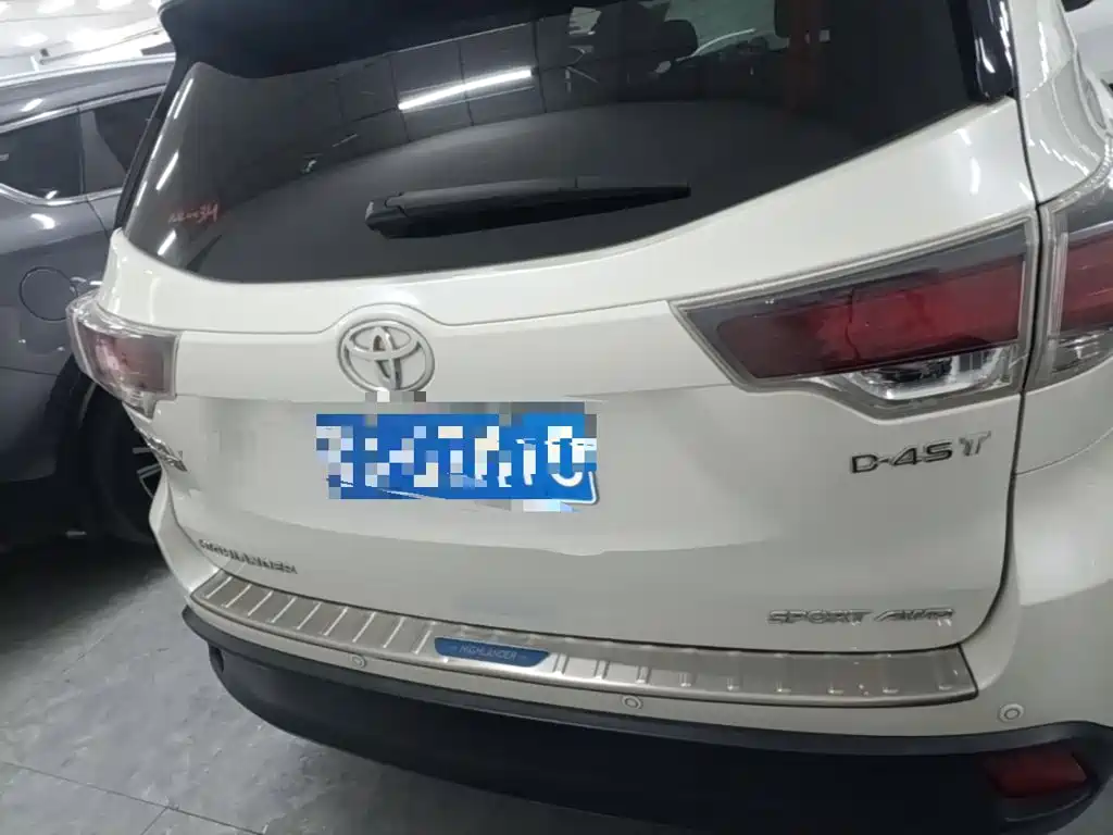 Toyota Highlander — миниатюра 6