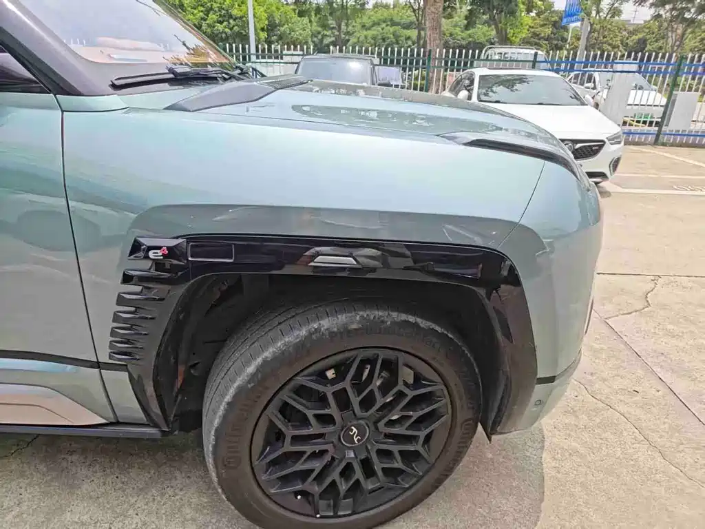 Yangwang U8 2023 Luxury