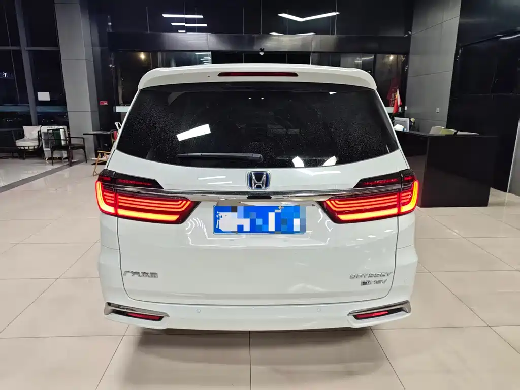 Honda Odyssey — миниатюра 9