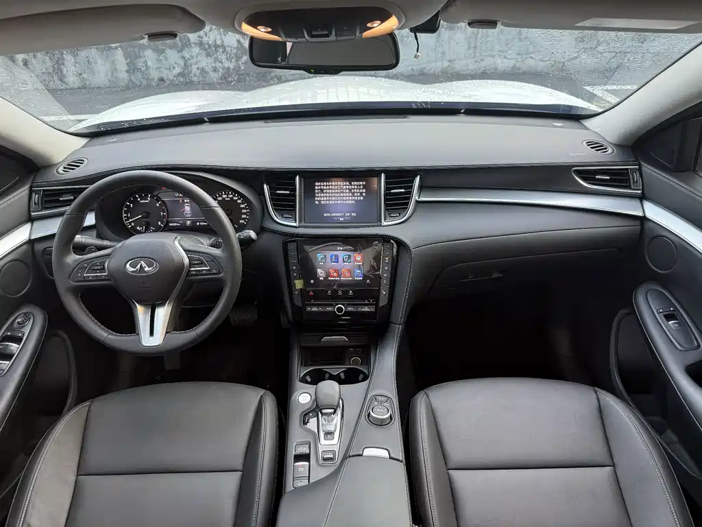 Infiniti QX50 — миниатюра 10