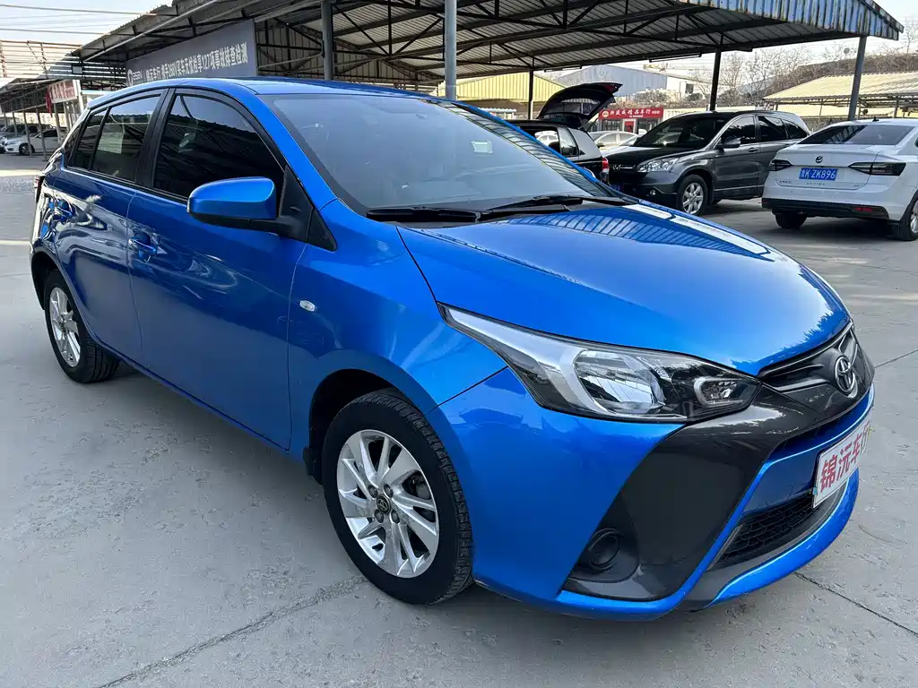 TOYOTA YARIS L ZHIXUAN