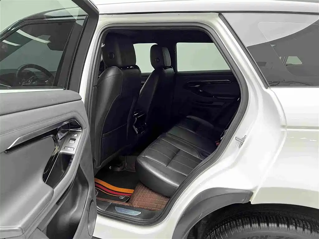 Land Rover Evoque — миниатюра 7