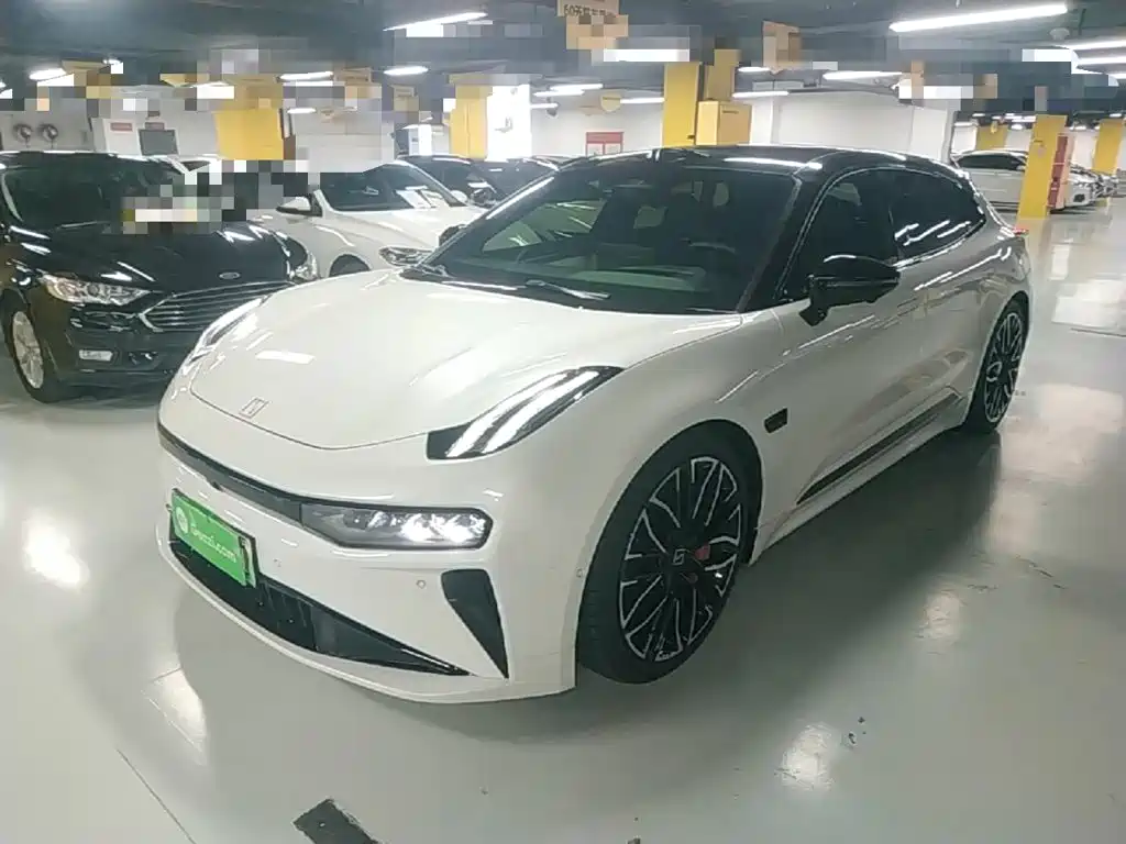 Zeekr 001