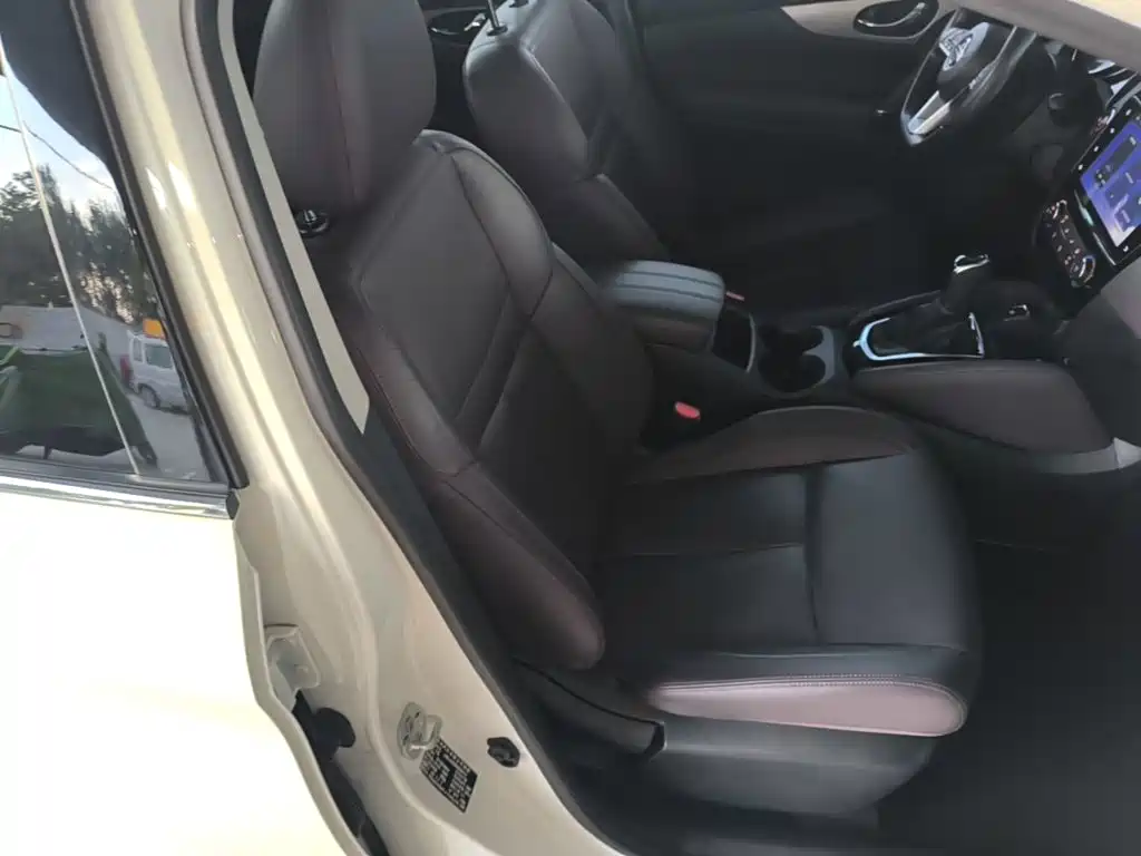 Nissan Qashqai — миниатюра 25