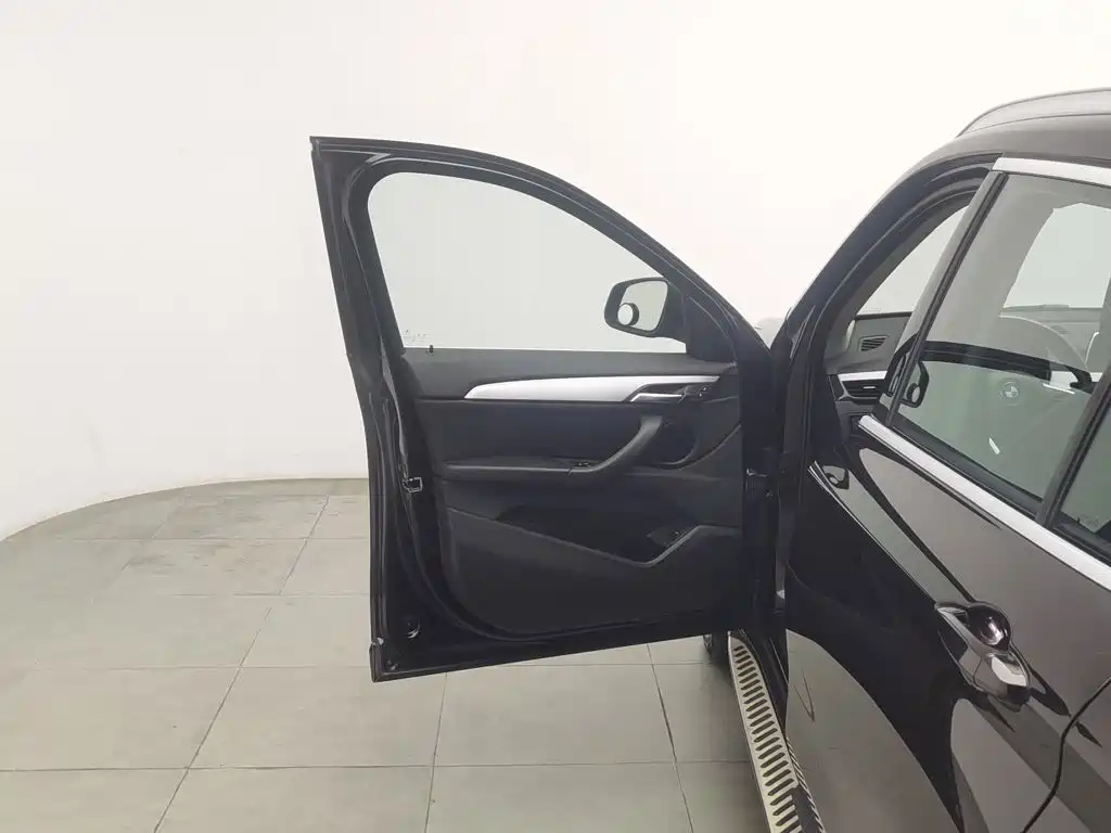 BMW X1 — миниатюра 8