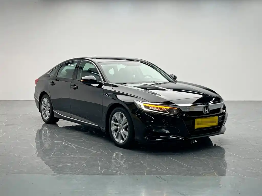 Honda Accord — миниатюра 8