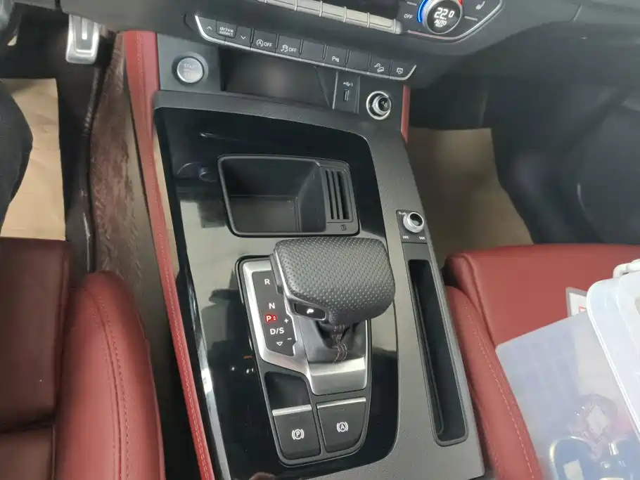 Audi Q5L — миниатюра 16
